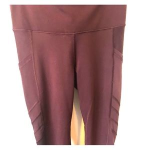 Athleta crop leggings